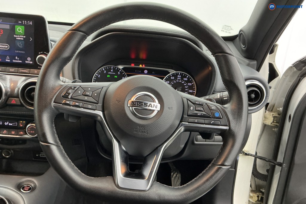 Nissan Juke Tekna Automatic Petrol SUV - Stock Number (1603894) - 8th supplementary image