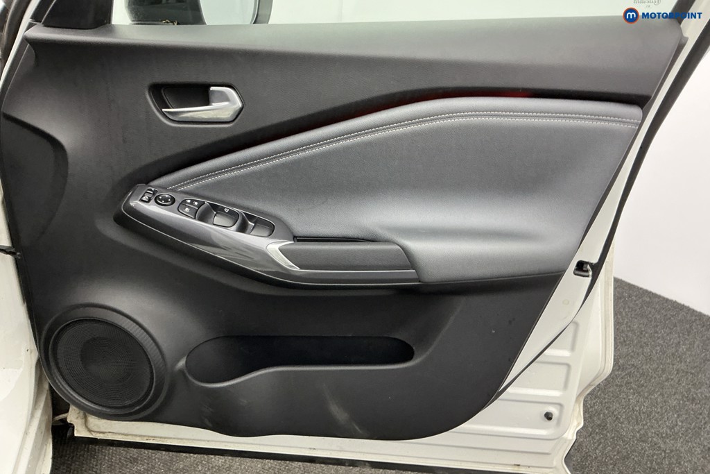 Nissan Juke Tekna Automatic Petrol SUV - Stock Number (1603894) - 26th supplementary image