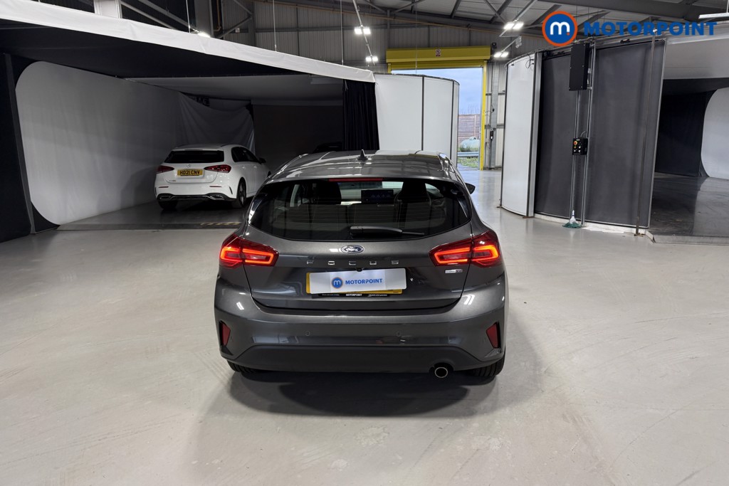 Ford Focus Titanium Manual Petrol Hatchback - Stock Number (1604449) - 3rd supplementary image