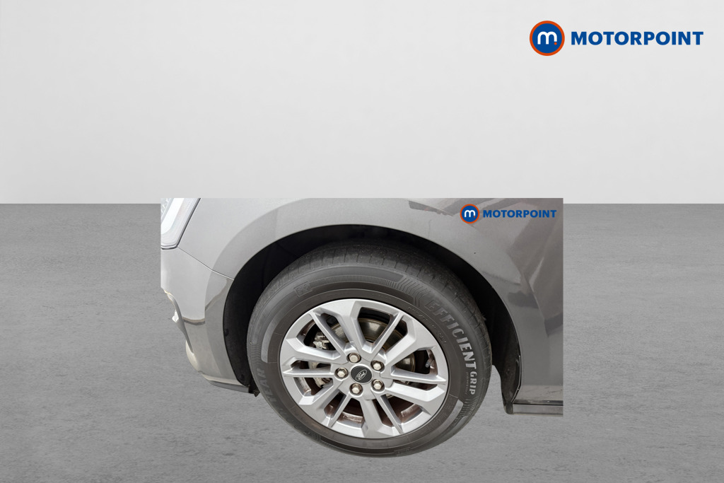 Ford Focus Titanium Manual Petrol Hatchback - Stock Number (1604449) - Front bumper