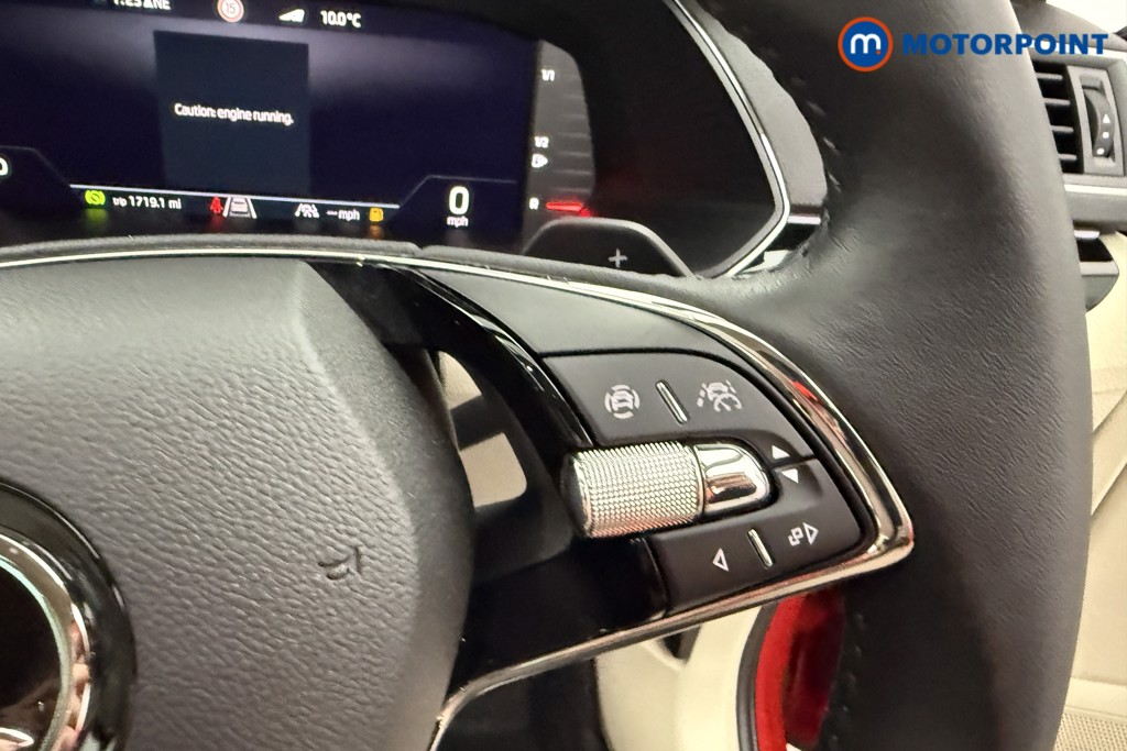 Skoda Superb Laurin -Plus Klement Automatic Petrol Estate - Stock Number (1604486) - Passenger side rear corner