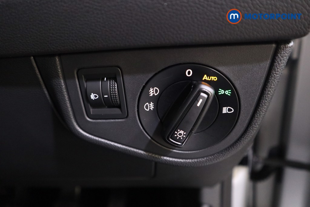 Volkswagen Taigo Life Manual Petrol SUV - Stock Number (1604500) - 11th supplementary image