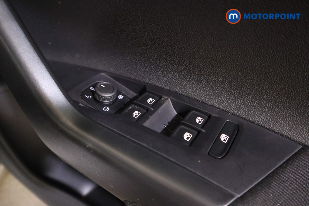 Volkswagen Taigo Life Manual Petrol SUV - Stock Number (1604500) - 13th supplementary image