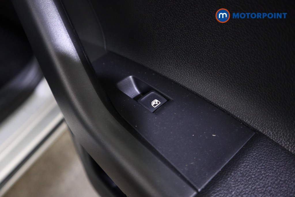 Volkswagen Taigo Life Manual Petrol SUV - Stock Number (1604500) - 18th supplementary image