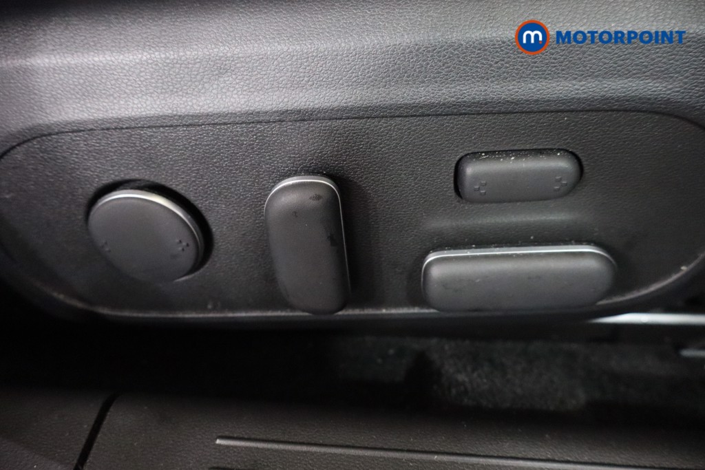 Hyundai Ioniq 6 Ultimate Automatic Electric Saloon - Stock Number (1604507) - 21st supplementary image