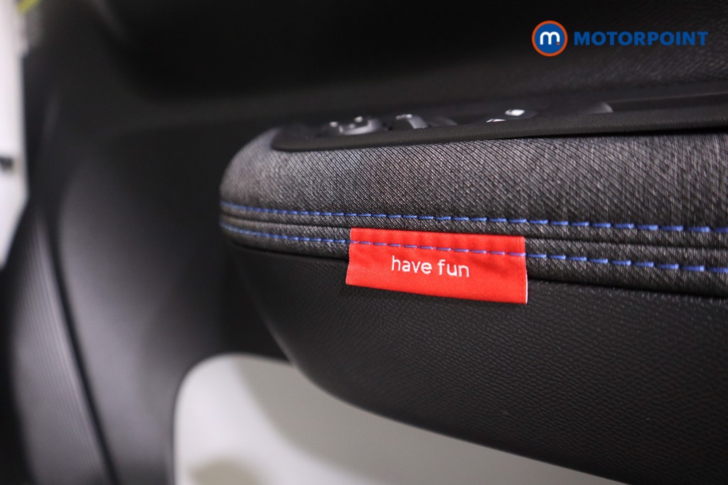 Citroen C3 Plus Automatic Electric Hatchback - Stock Number (1604512) - 16th supplementary image