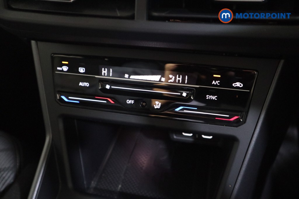 Volkswagen Taigo R-Line Manual Petrol SUV - Stock Number (1604660) - 8th supplementary image