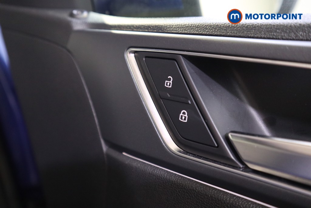 Volkswagen Taigo R-Line Manual Petrol SUV - Stock Number (1604660) - 11th supplementary image