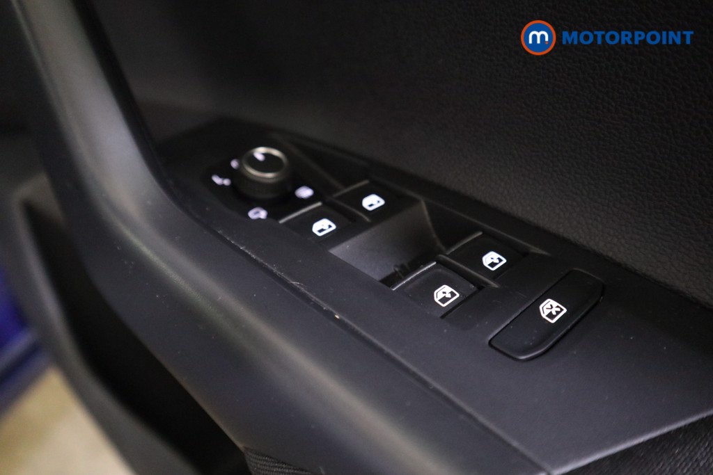 Volkswagen Taigo R-Line Manual Petrol SUV - Stock Number (1604660) - 12th supplementary image