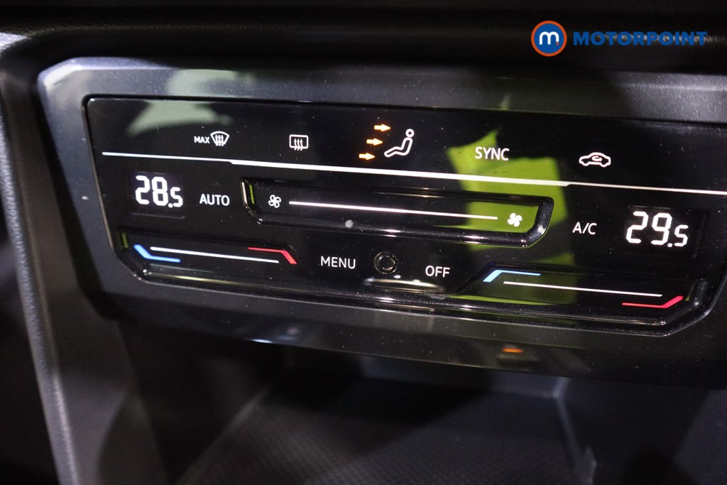 Volkswagen Tiguan Life Automatic Diesel SUV - Stock Number (1605063) - 6th supplementary image