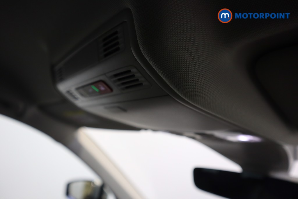 Volkswagen Tiguan Life Automatic Diesel SUV - Stock Number (1605063) - 9th supplementary image