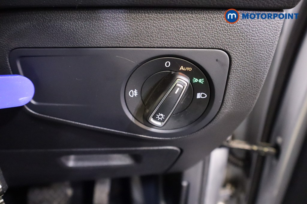 Volkswagen Tiguan Life Automatic Diesel SUV - Stock Number (1605063) - 13th supplementary image