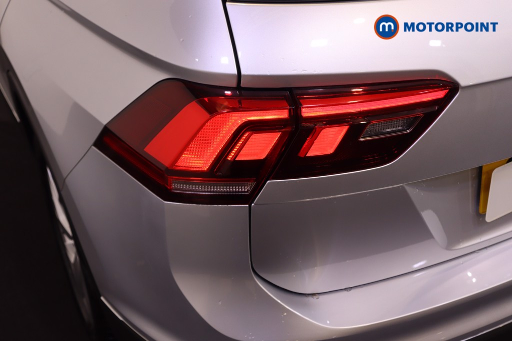 Volkswagen Tiguan Life Automatic Diesel SUV - Stock Number (1605063) - 27th supplementary image