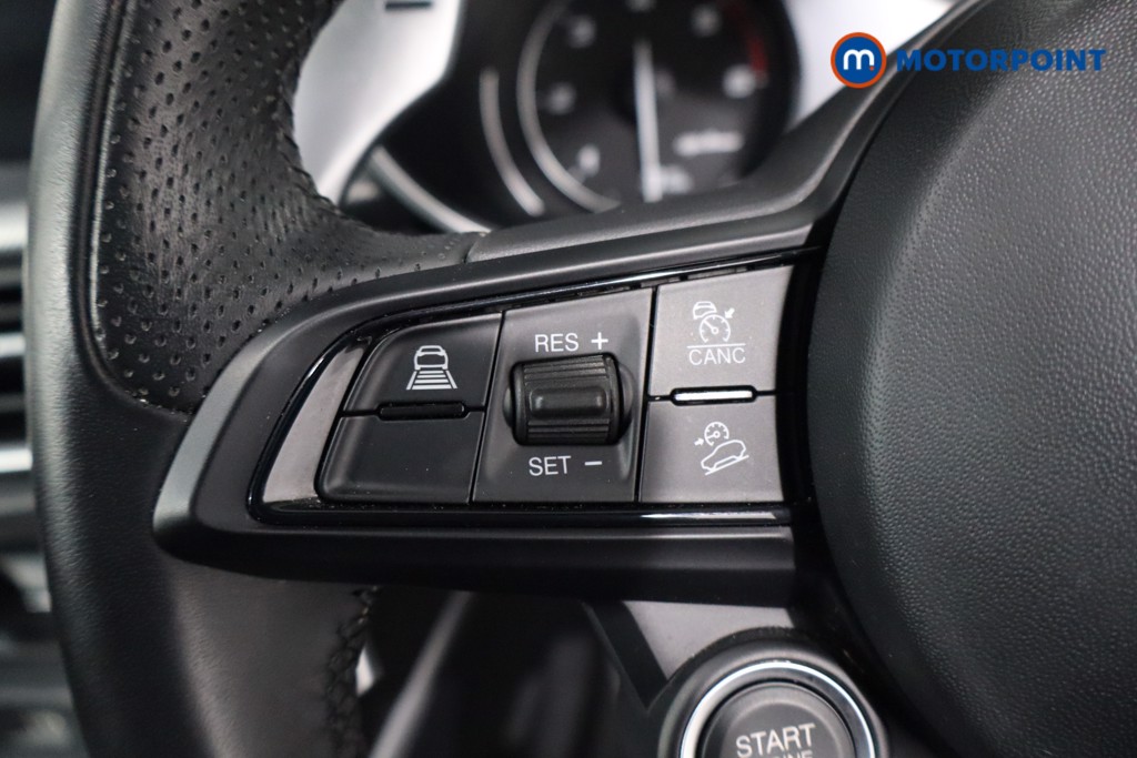 Alfa Romeo Stelvio Veloce Automatic Diesel SUV - Stock Number (1605077) - 7th supplementary image