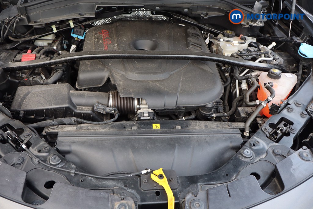 Alfa Romeo Stelvio Veloce Automatic Diesel SUV - Stock Number (1605077) - 35th supplementary image