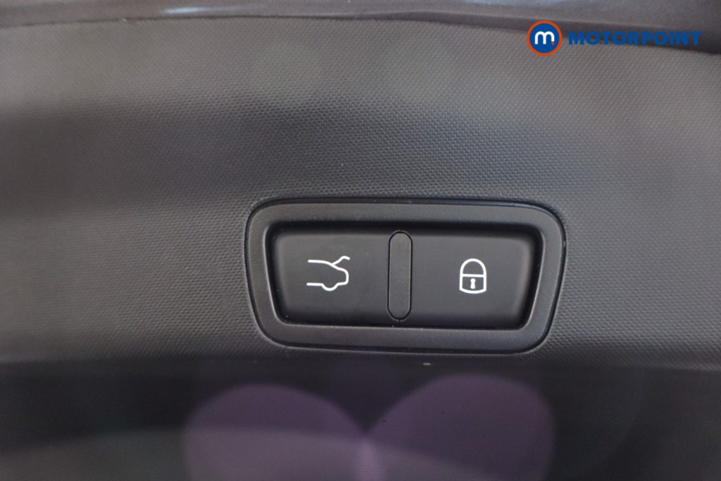 Alfa Romeo Stelvio Veloce Automatic Diesel SUV - Stock Number (1605077) - 42nd supplementary image