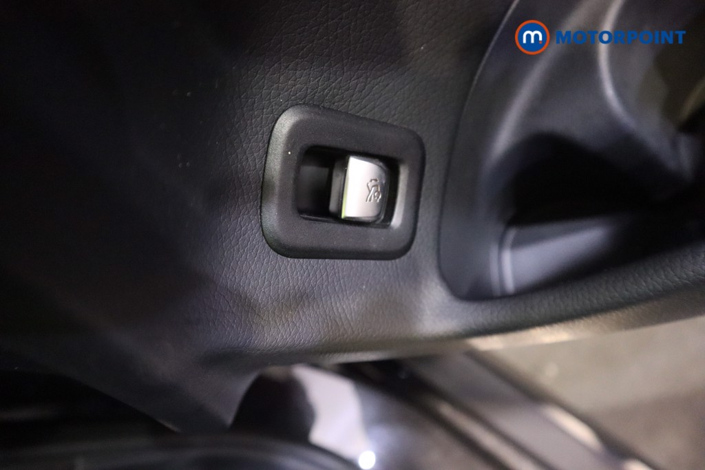 Mercedes-Benz GLC Sport Automatic Petrol SUV - Stock Number (1605264) - 15th supplementary image