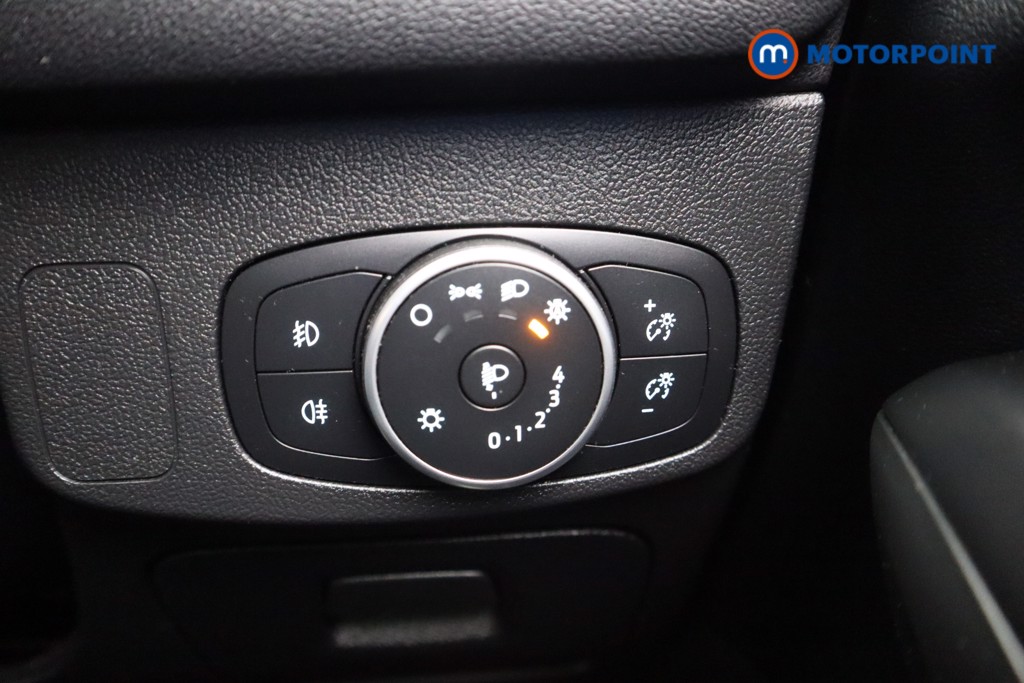 Ford Focus Active Manual Petrol Hatchback - Stock Number (1605297) - 9th supplementary image