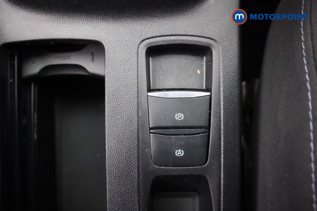 Ford Focus Active Manual Petrol Hatchback - Stock Number (1605297) - 18th supplementary image