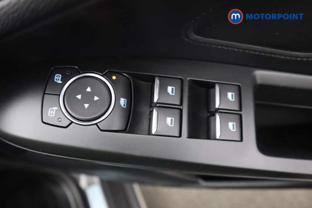 Ford Focus Active Manual Petrol Hatchback - Stock Number (1605297) - 21st supplementary image