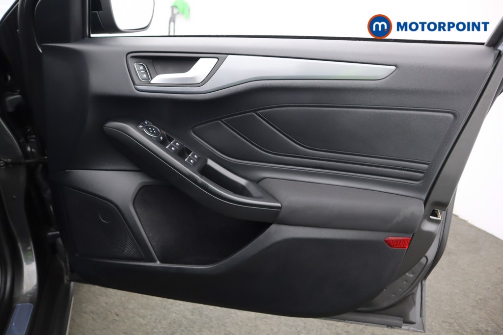 Ford Focus Active Manual Petrol Hatchback - Stock Number (1605297) - 23rd supplementary image