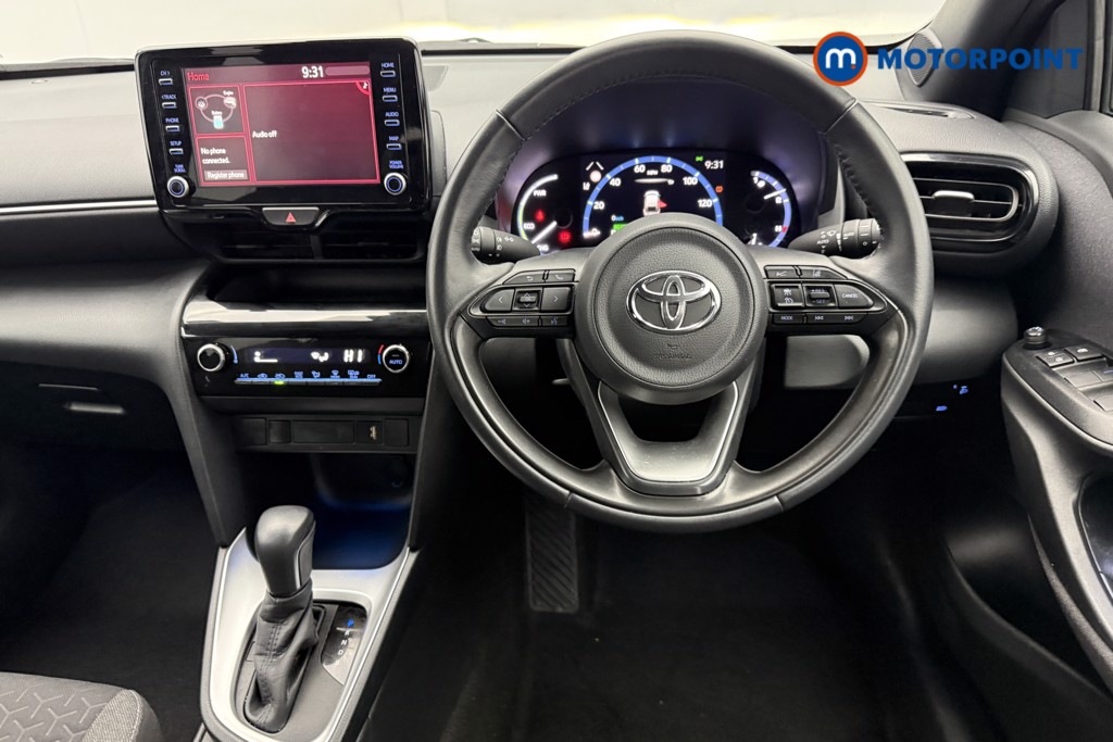 Toyota Yaris Cross Design Automatic Petrol-Electric Hybrid Estate - Stock Number (1605340) - 2nd supplementary image