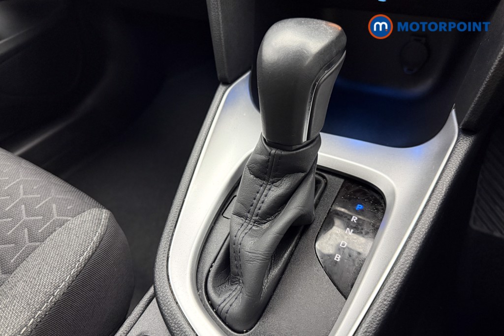 Toyota Yaris Cross Design Automatic Petrol-Electric Hybrid Estate - Stock Number (1605340) - 14th supplementary image