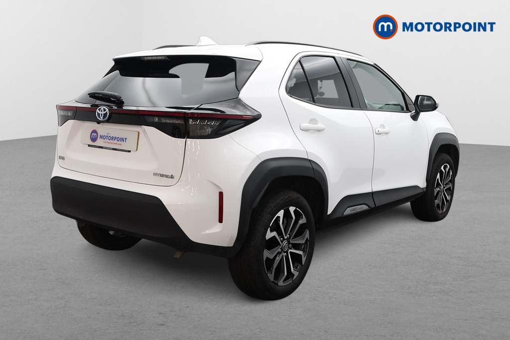 Toyota Yaris Cross Design Automatic Petrol-Electric Hybrid Estate - Stock Number (1605340) - Drivers side rear corner