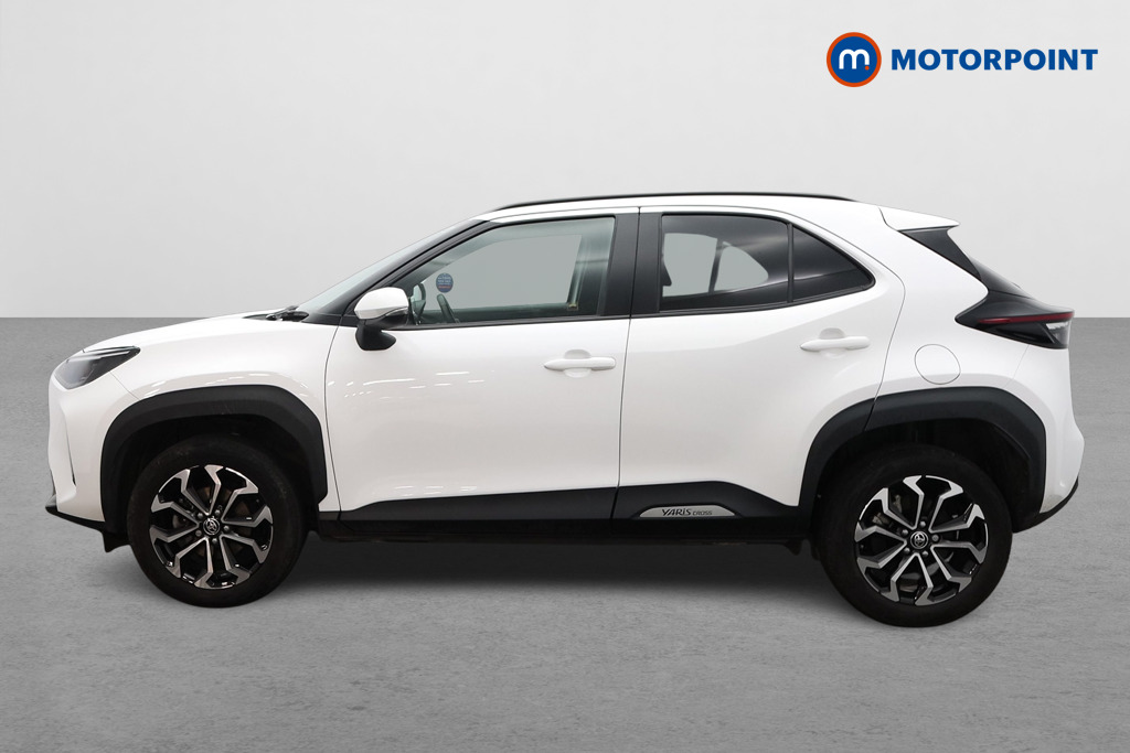 Toyota Yaris Cross Design Automatic Petrol-Electric Hybrid Estate - Stock Number (1605340) - Passenger side