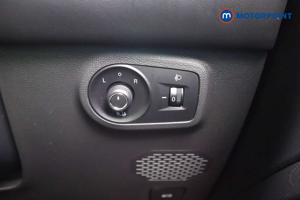 Mg Motor Uk ZS Trophy Ev Automatic Electric SUV - Stock Number (1605582) - 10th supplementary image