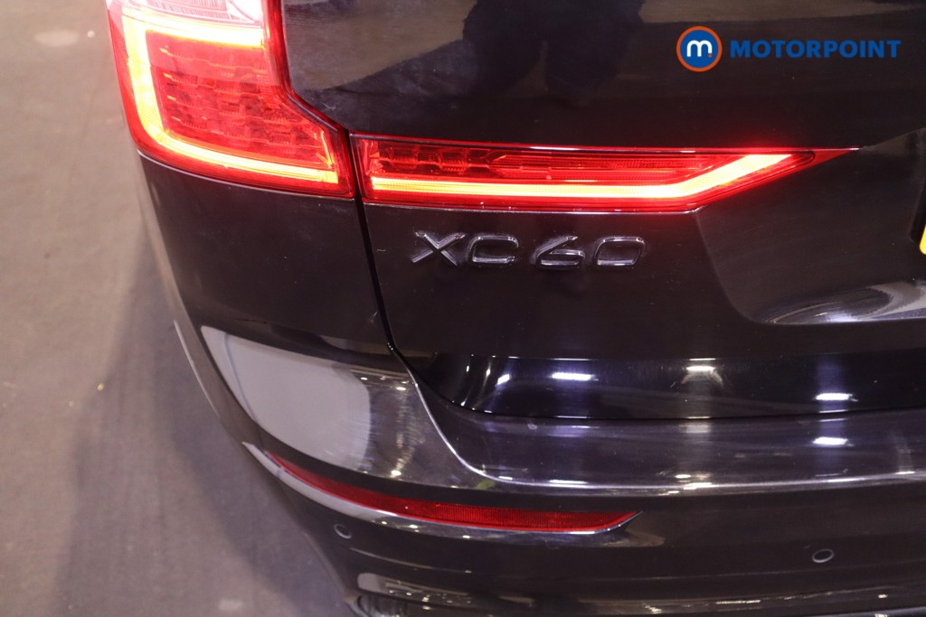 Volvo Xc60 Plus Black Edition Automatic Petrol SUV - Stock Number (1605760) - 23rd supplementary image