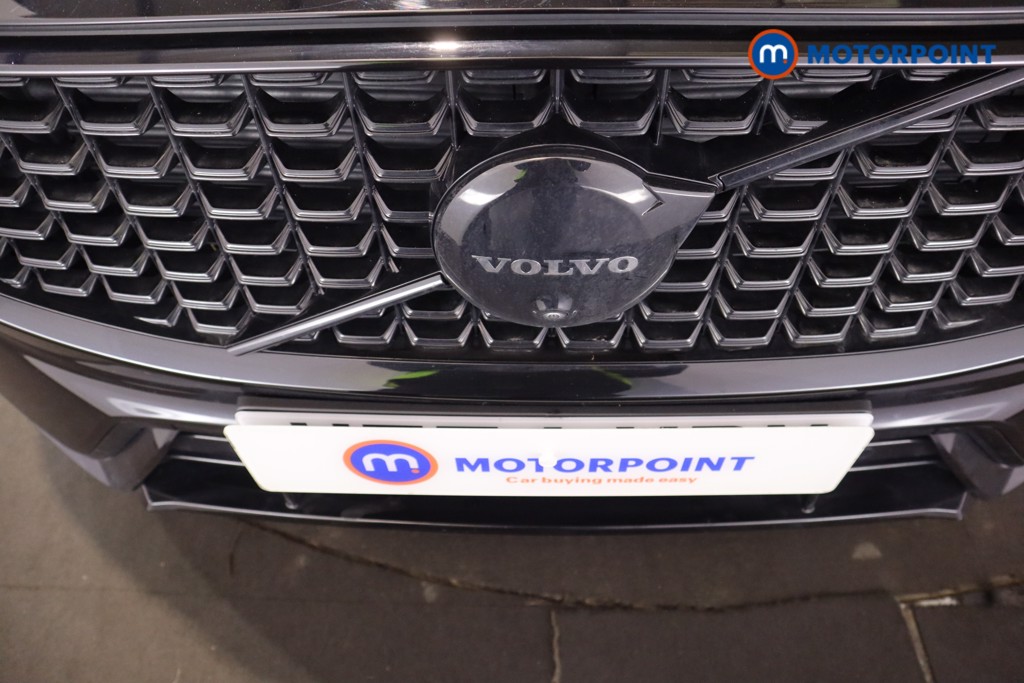 Volvo Xc60 Plus Black Edition Automatic Petrol SUV - Stock Number (1605760) - 27th supplementary image