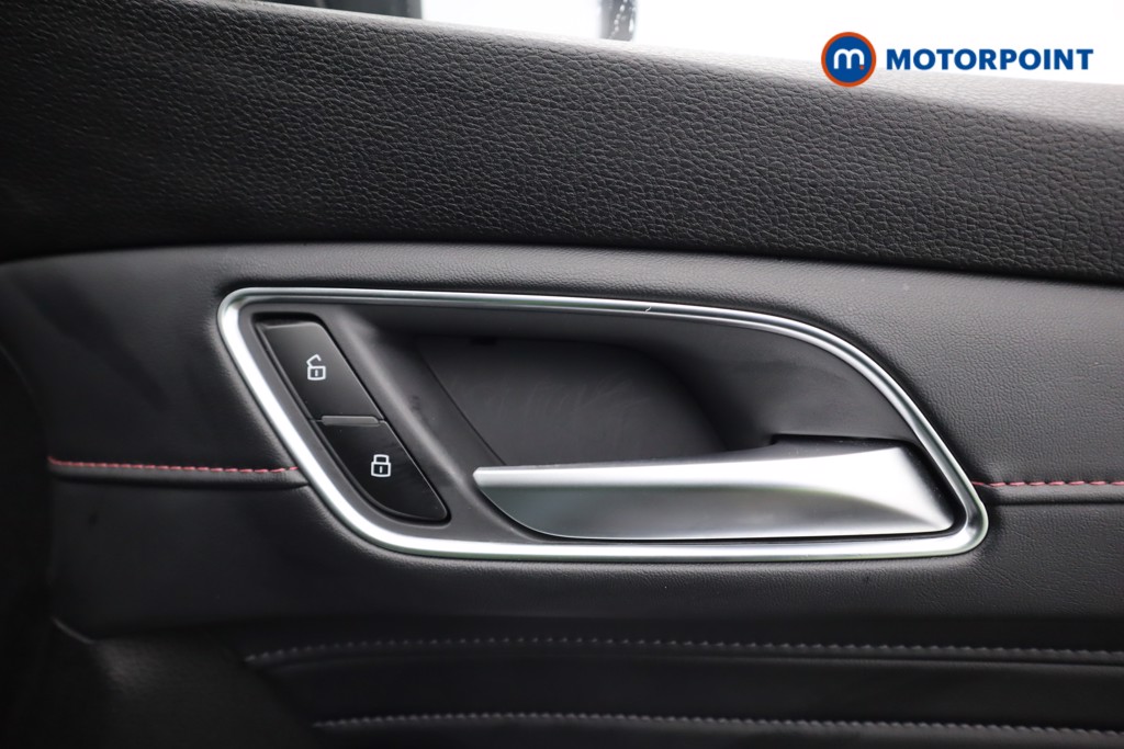 Mg Motor Uk HS Exclusive Automatic Petrol Plug-In Hybrid SUV - Stock Number (1605852) - 24th supplementary image