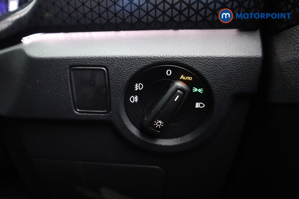 Volkswagen T-Cross SEL Manual Petrol SUV - Stock Number (1605884) - 8th supplementary image