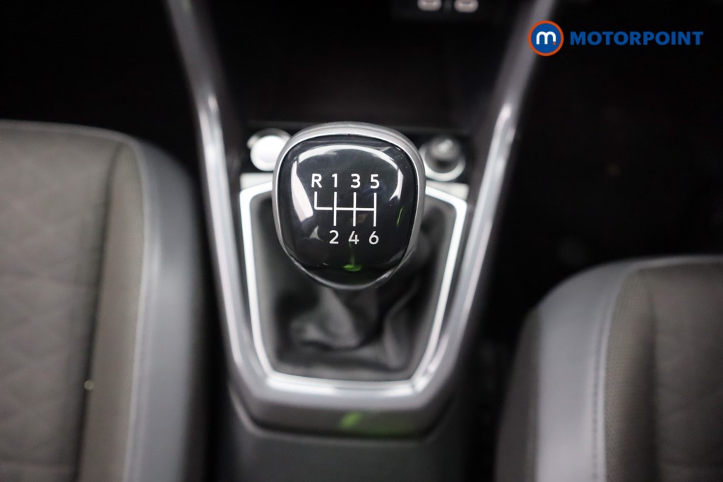 Volkswagen T-Cross SEL Manual Petrol SUV - Stock Number (1605884) - 16th supplementary image