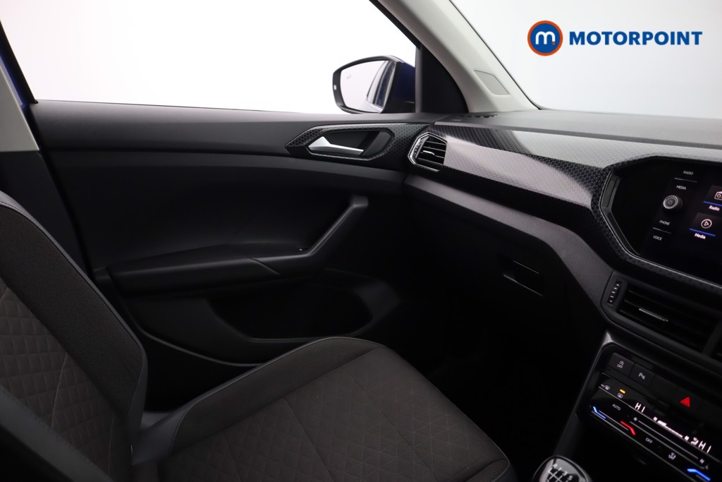 Volkswagen T-Cross SEL Manual Petrol SUV - Stock Number (1605884) - 19th supplementary image