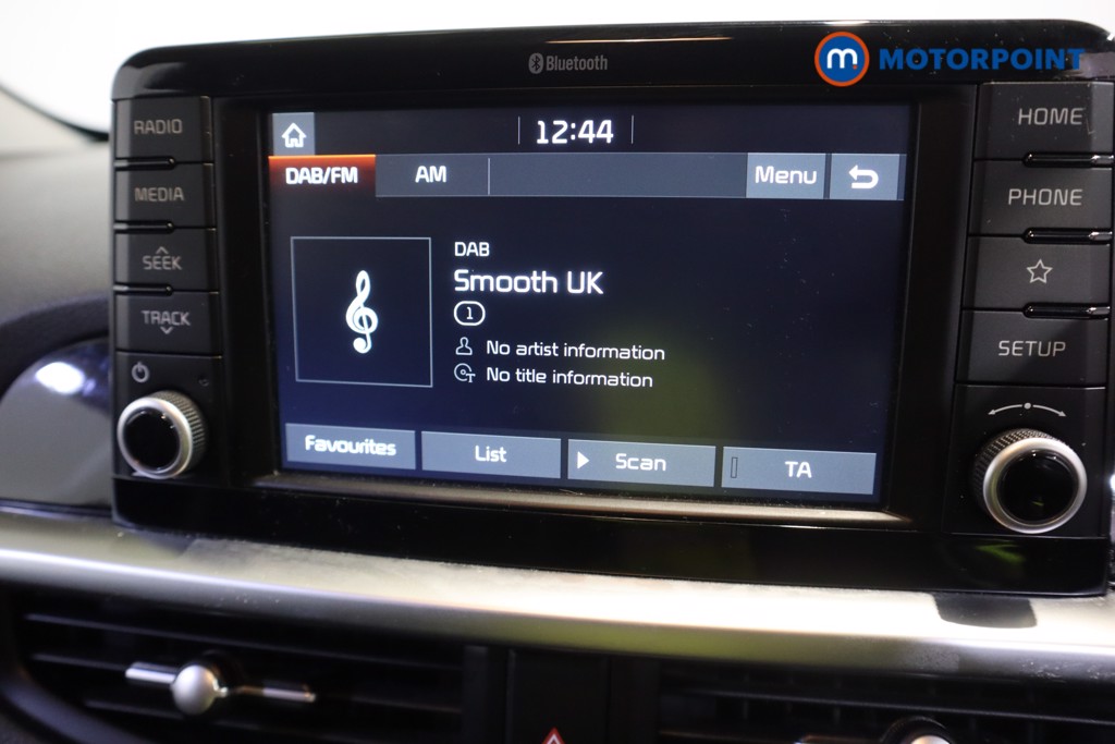 KIA Picanto Titanium Edition Automatic Petrol Hatchback - Stock Number (1605939) - 2nd supplementary image