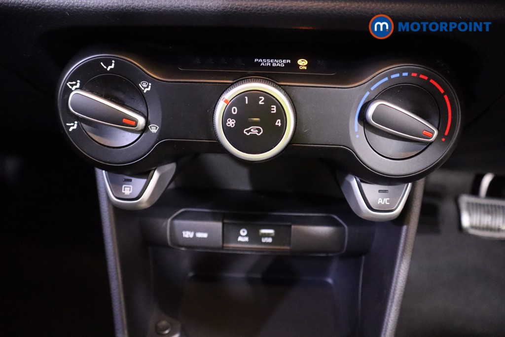 KIA Picanto Titanium Edition Automatic Petrol Hatchback - Stock Number (1605939) - 5th supplementary image