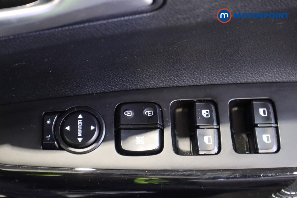 KIA Picanto Titanium Edition Automatic Petrol Hatchback - Stock Number (1605939) - 13th supplementary image