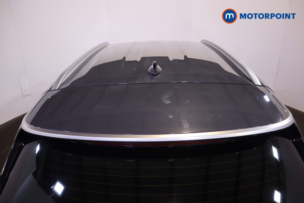 KIA Sportage Launch Edition Manual Petrol SUV - Stock Number (1605986) - 32nd supplementary image