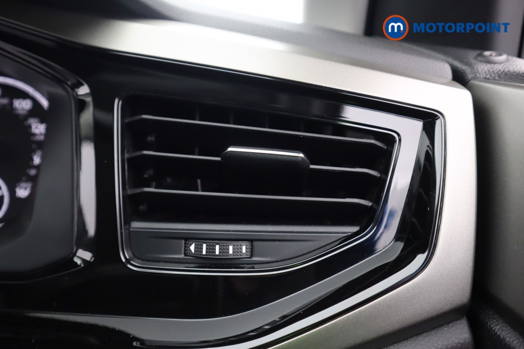 Volkswagen Polo Match Manual Petrol Hatchback - Stock Number (1606040) - 9th supplementary image