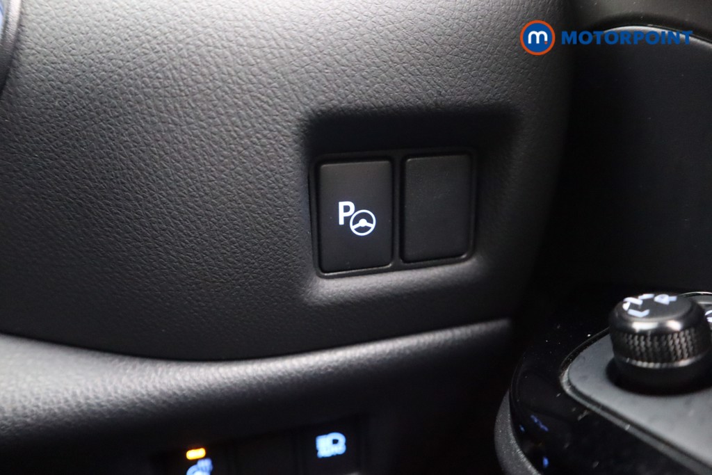 Toyota C-Hr Excel Automatic Petrol-Electric Hybrid SUV - Stock Number (1606058) - 8th supplementary image