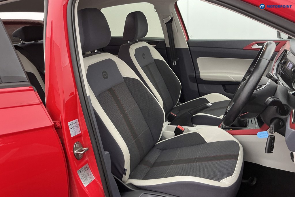 Volkswagen Polo Beats Manual Petrol Hatchback - Stock Number (1594101) - 6th supplementary image
