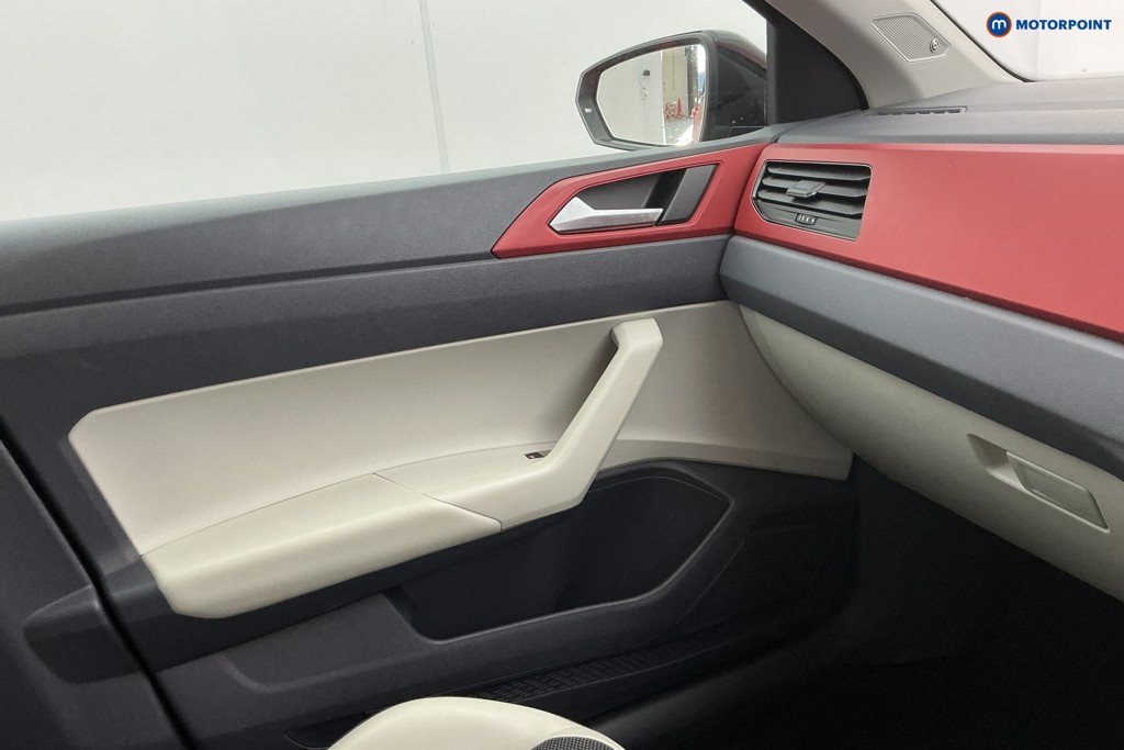 Volkswagen Polo Beats Manual Petrol Hatchback - Stock Number (1594101) - 18th supplementary image