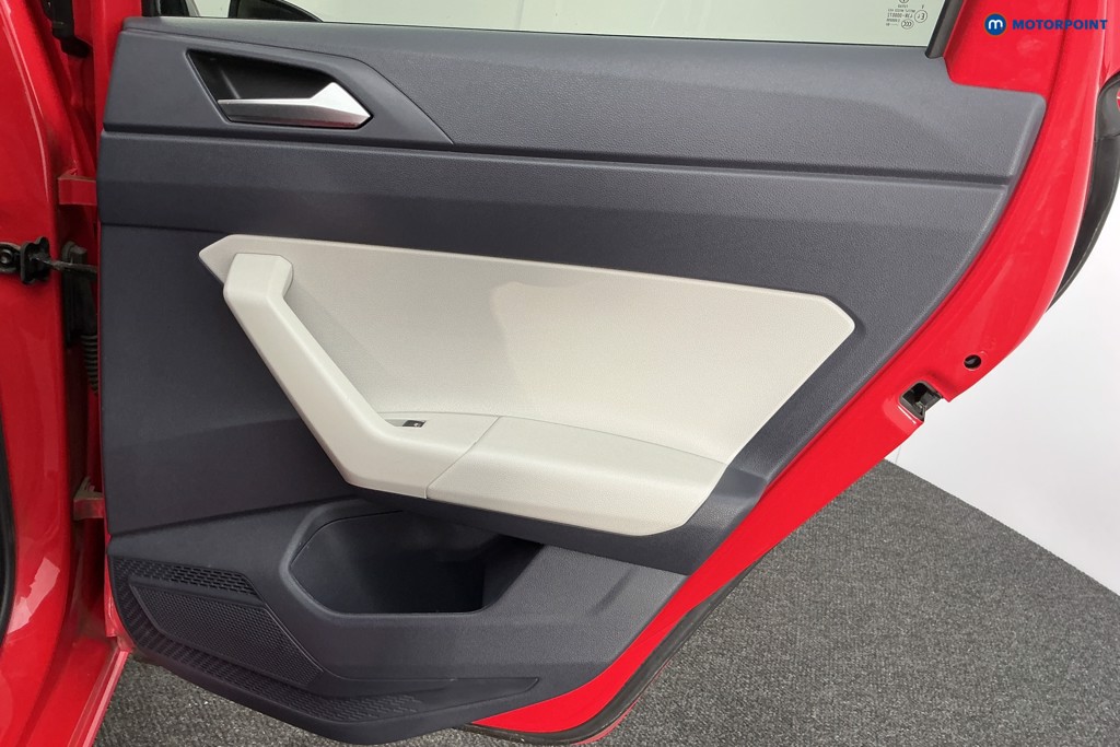 Volkswagen Polo Beats Manual Petrol Hatchback - Stock Number (1594101) - 25th supplementary image