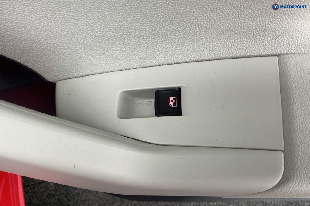 Volkswagen Polo Beats Manual Petrol Hatchback - Stock Number (1594101) - 26th supplementary image