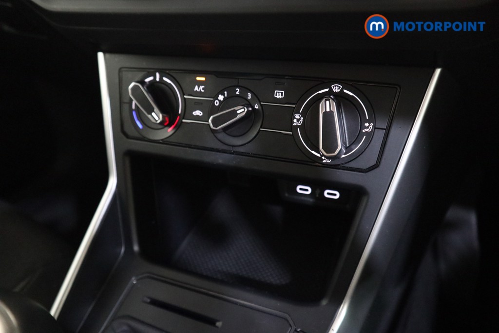 Volkswagen Polo Life Manual Petrol Hatchback - Stock Number (1599267) - 7th supplementary image