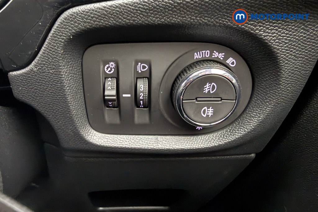 Vauxhall Corsa GS Manual Petrol Hatchback - Stock Number (1600759) - 16th supplementary image