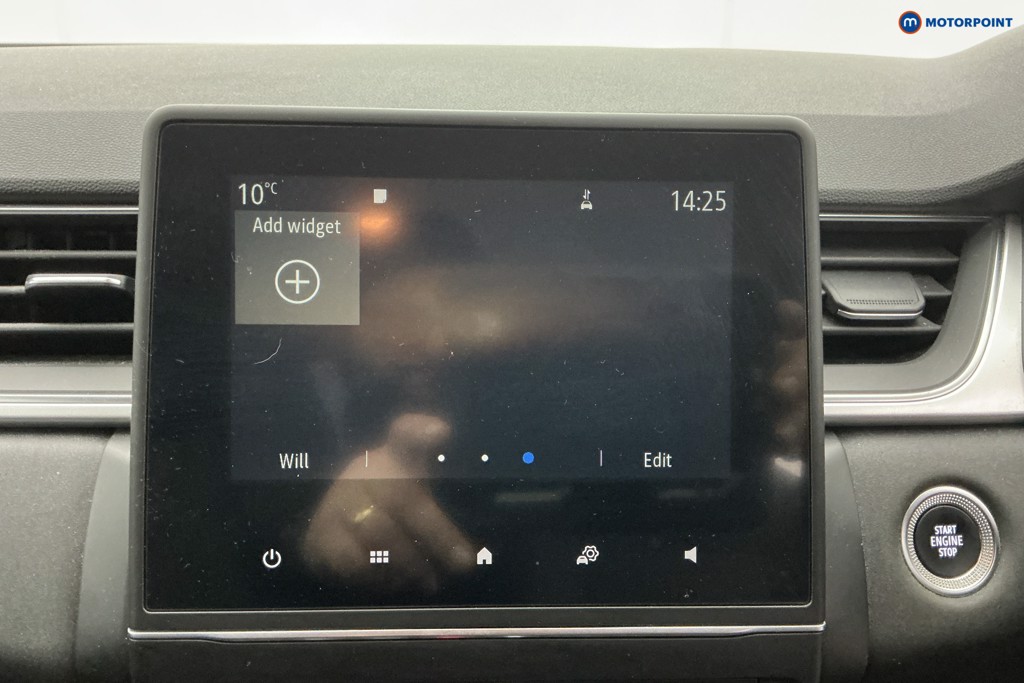 Renault Captur Play Manual Petrol SUV - Stock Number (1601791) - 2nd supplementary image