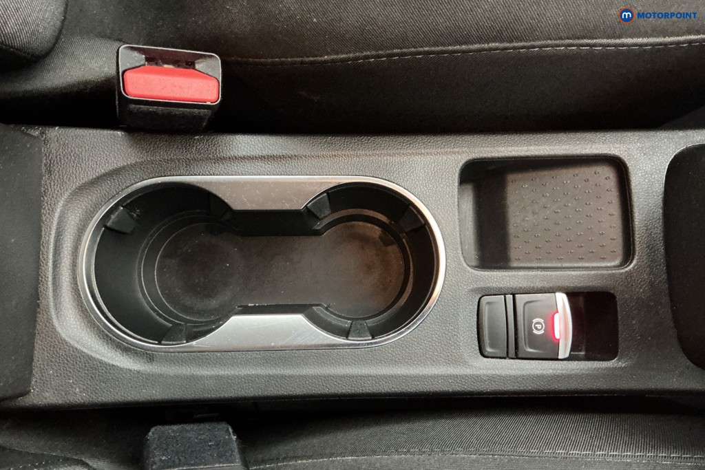 Renault Captur Play Manual Petrol SUV - Stock Number (1601791) - 16th supplementary image